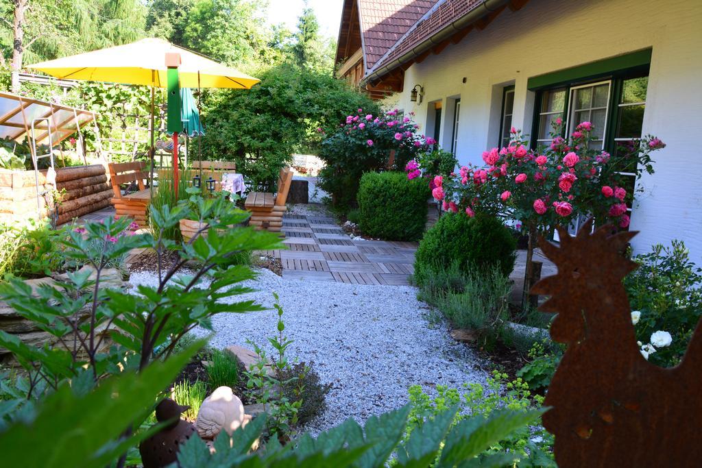 Weingut Seiner Vlg. Kraxner Villa Greisdorf Exteriör bild