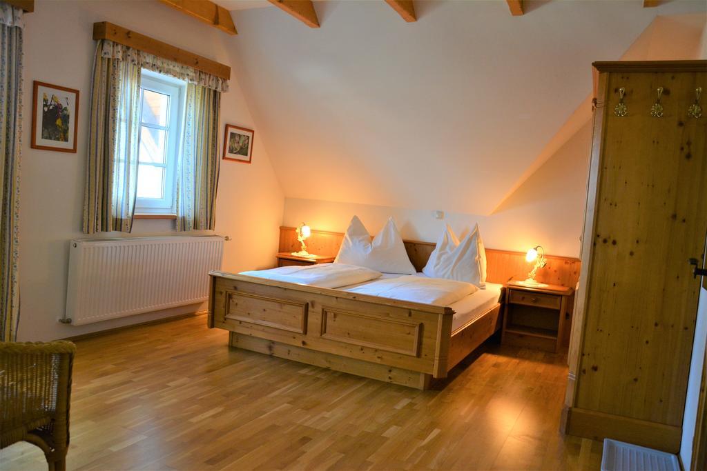 Weingut Seiner Vlg. Kraxner Villa Greisdorf Exteriör bild